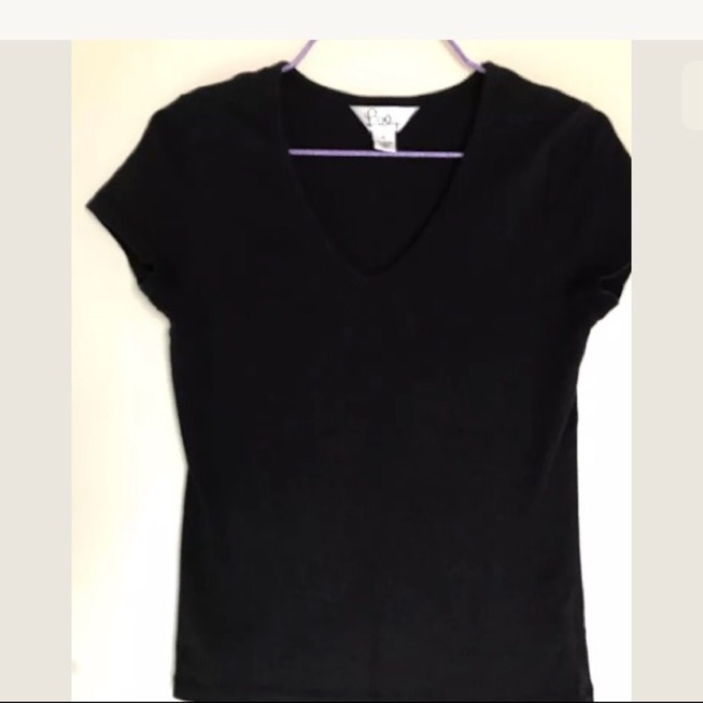 Lilly Pulitzer 100% COTTON Black T-shirt V-neck